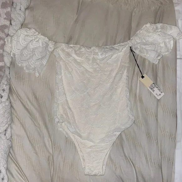 NWT Nightcap Off the Shoulder Lace Bodysuit - Picture 2 of 5